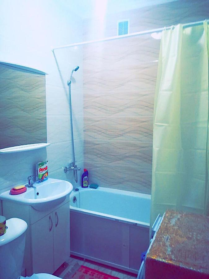 Apartment In Heart Of Astana Kültér fotó